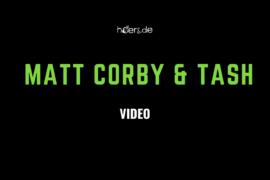 Das ist das Video zu Matt Corbys und Tash Sultanas Sommerhit “Talk it out”