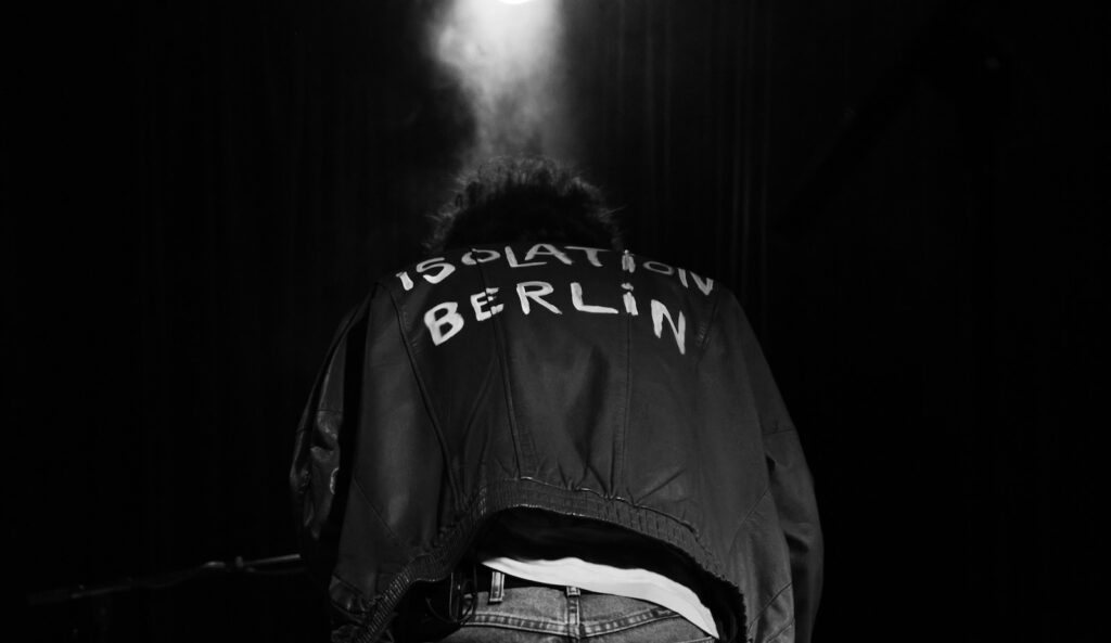 Isolation Berlin live im Cairo Würzburg.
